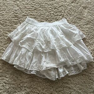 American Eagle white ruffled skort size S